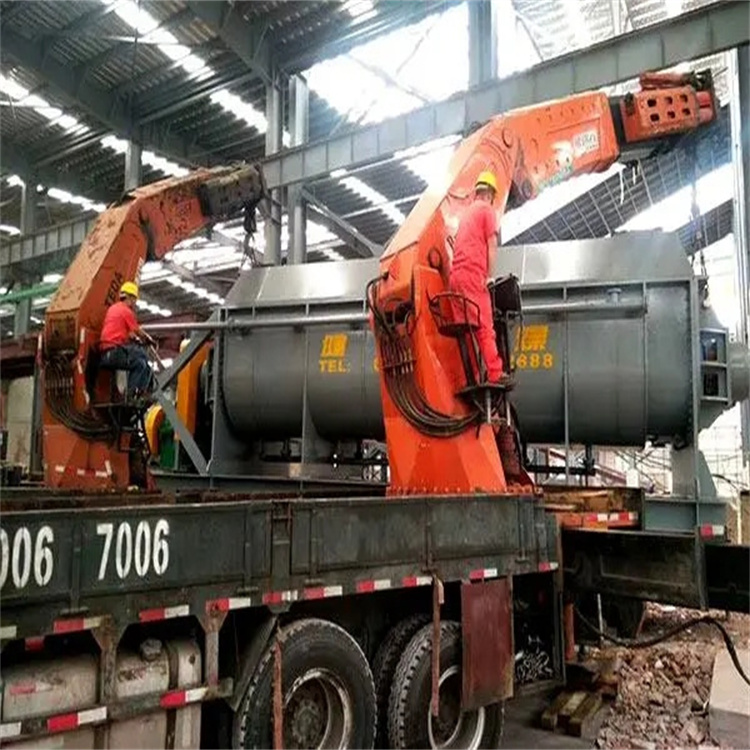 通州租赁随车吊时需要注意哪些事项